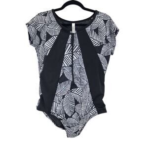 Cacique Active No Wire Lightly Lined Full Coverage One Piece Swimsuit Size 16